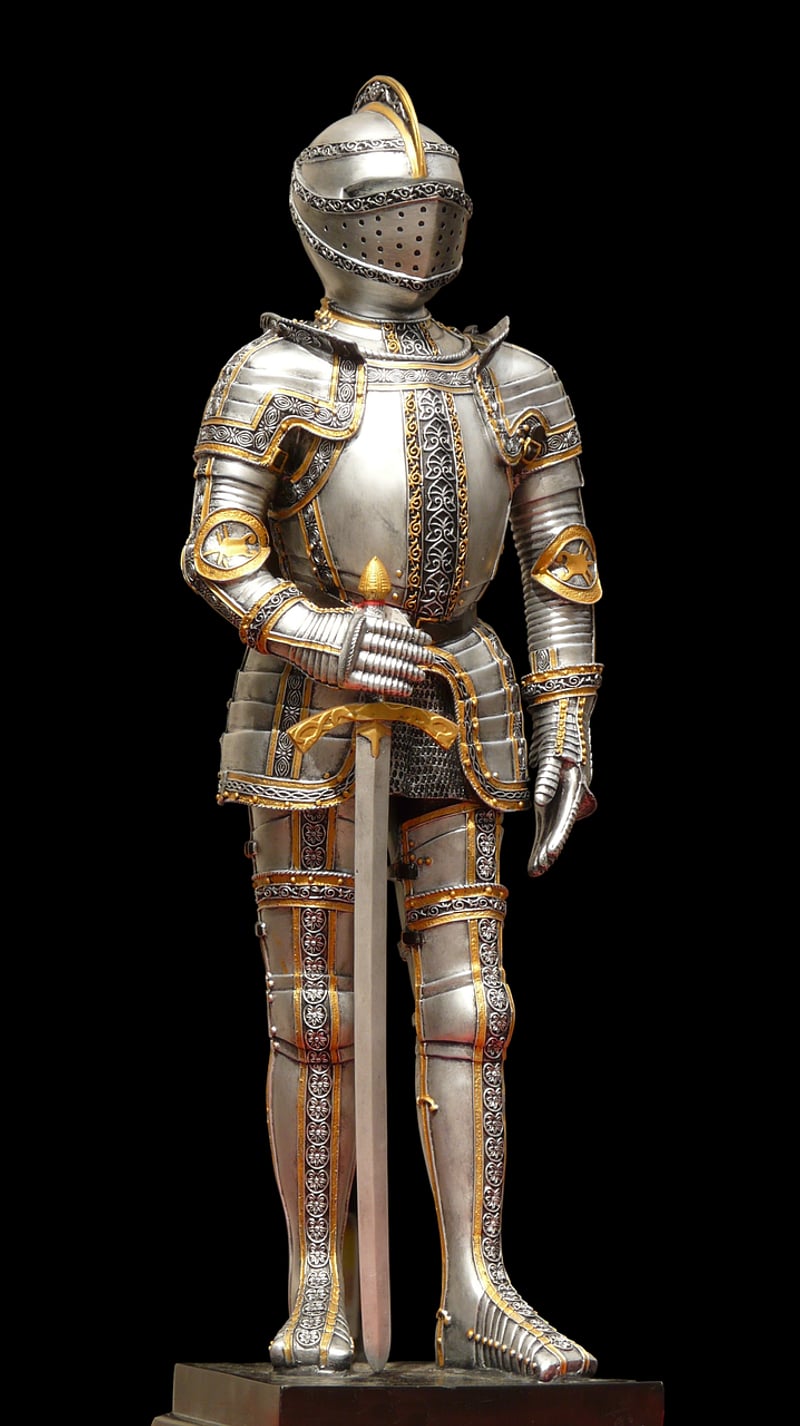 Knight Gauntlets